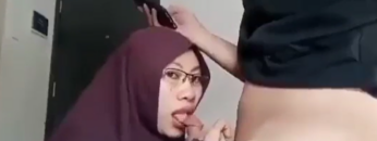 Mbak JUM Doyan Sepong Sampai Crot